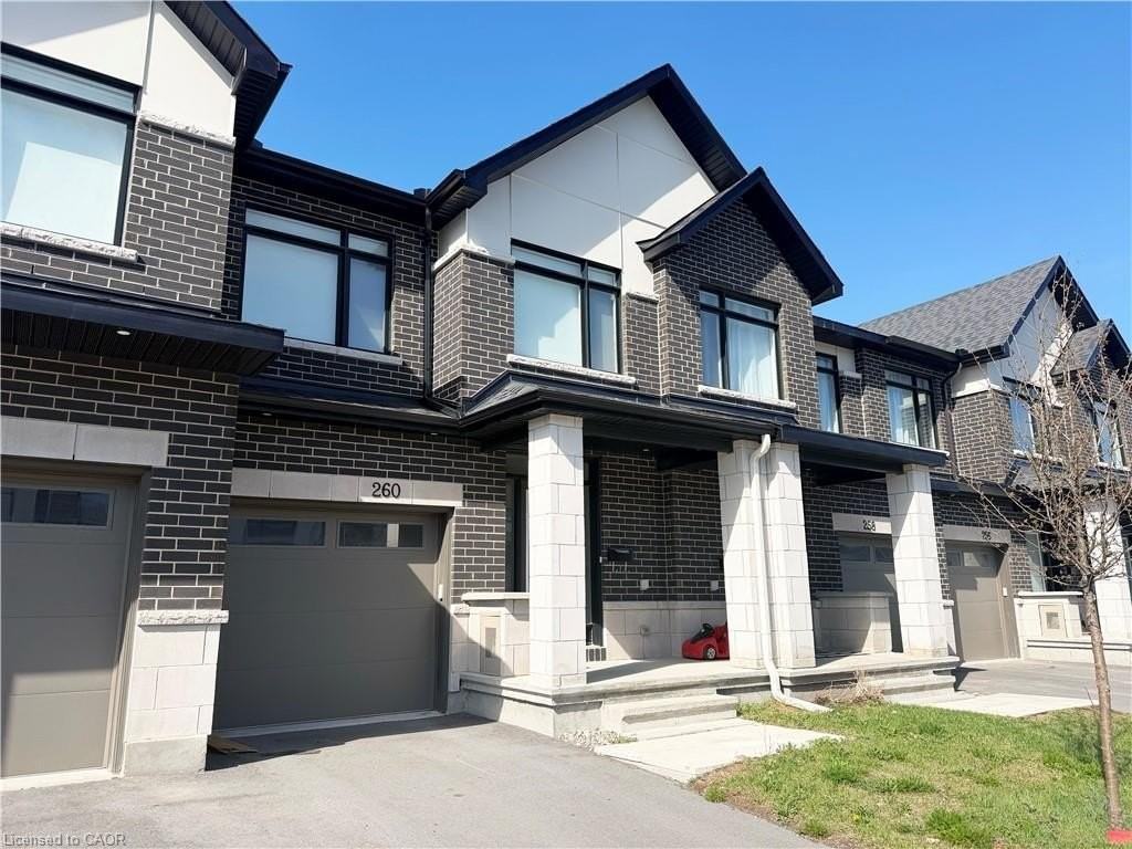 260 Finsbury Ave - Photo 2 of 21