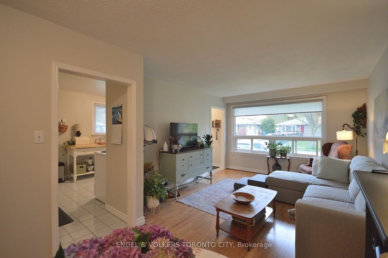 158 Cherrywood Dr Uppr - Photo 3 of 20