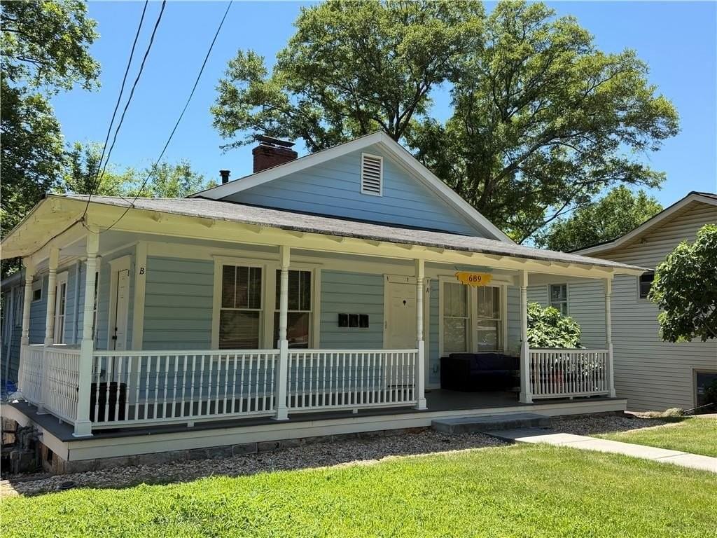 689 Berne St Se #B - Photo 2 of 22