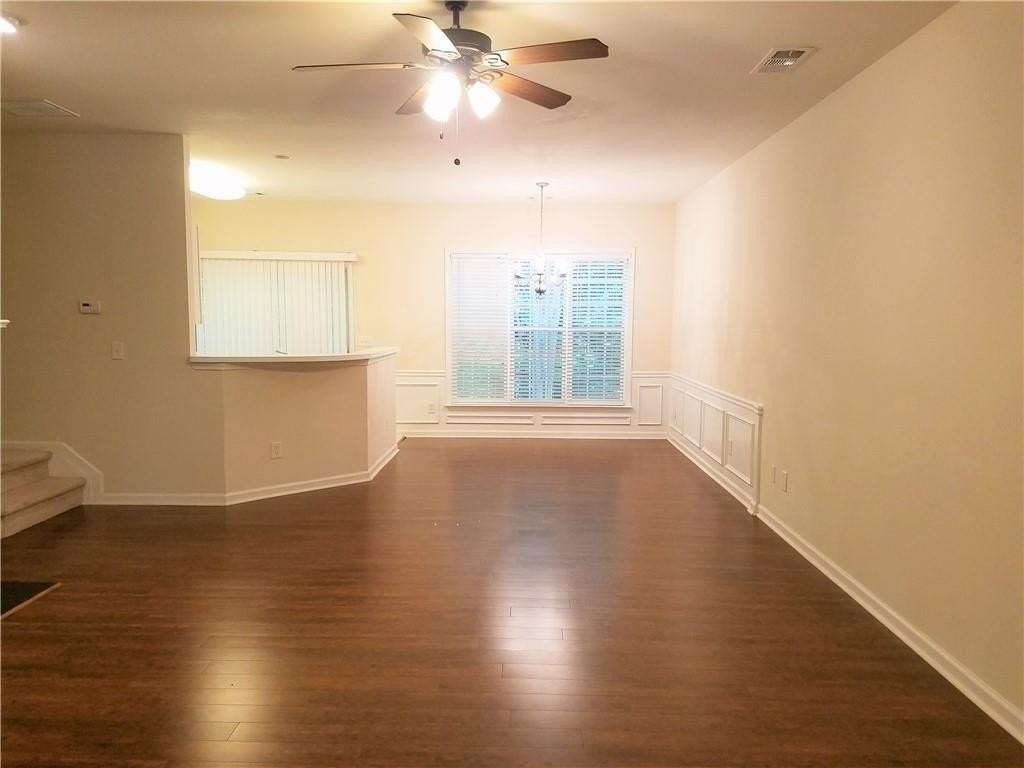 3645 Postwaite Cir - Photo 3 of 22