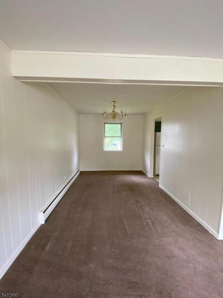 721 Lawrence Rd - Photo 3 of 21