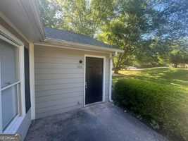 featured image of 160 Fair Oaks Dr