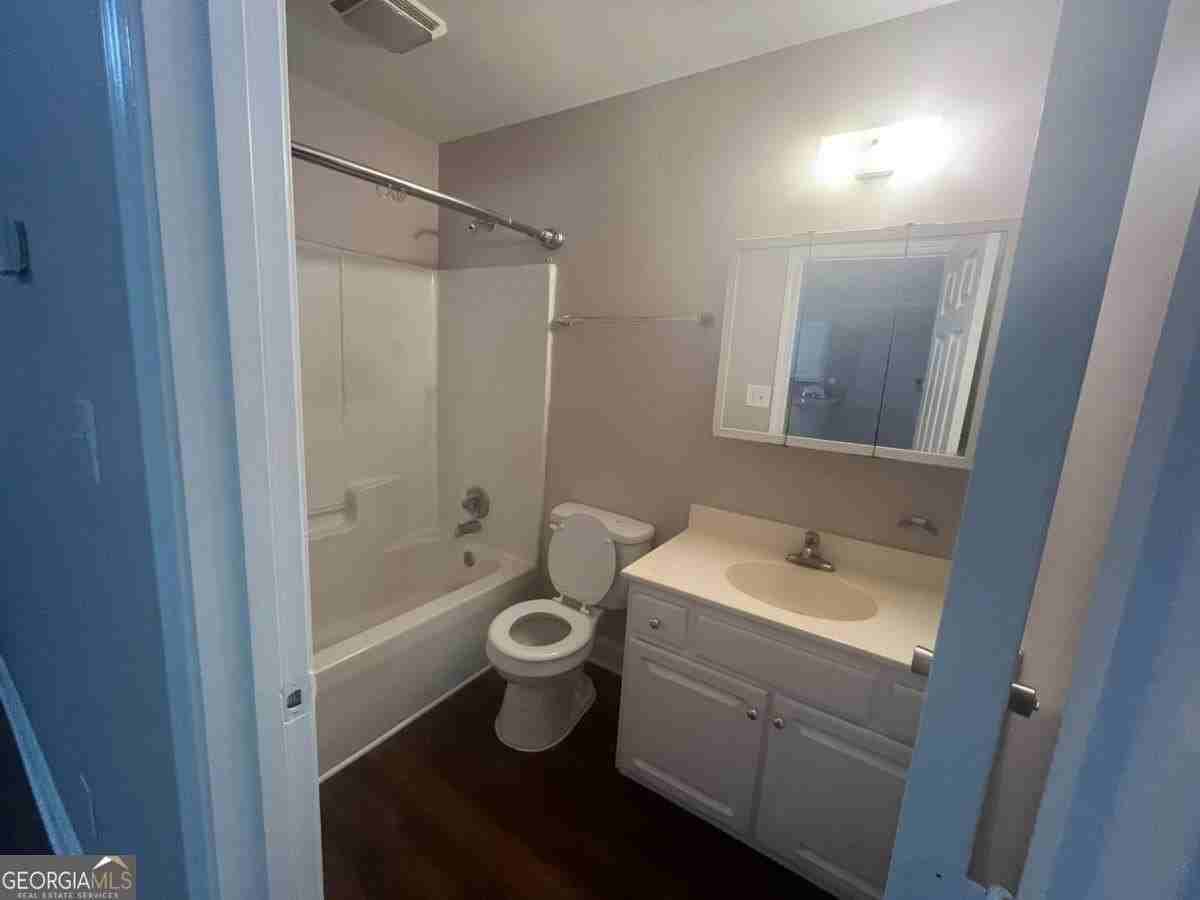 160 Fair Oaks Dr - Photo 6 of 12