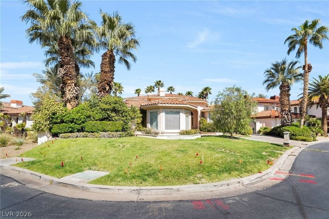 27 Grand Miramar Dr