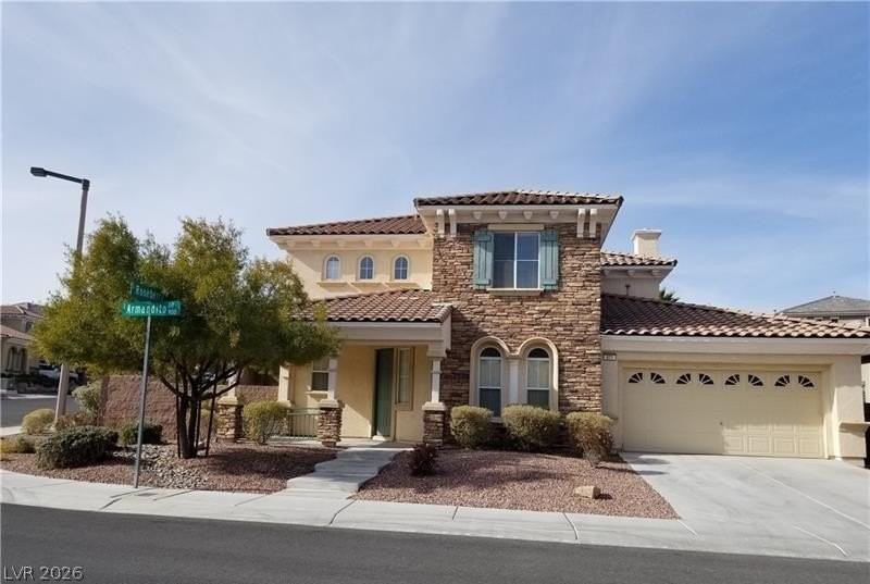971 Armandito Dr