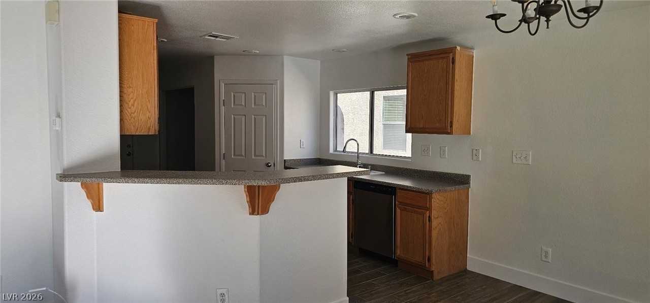 11606 Vesuvio Ct - Photo 6 of 6