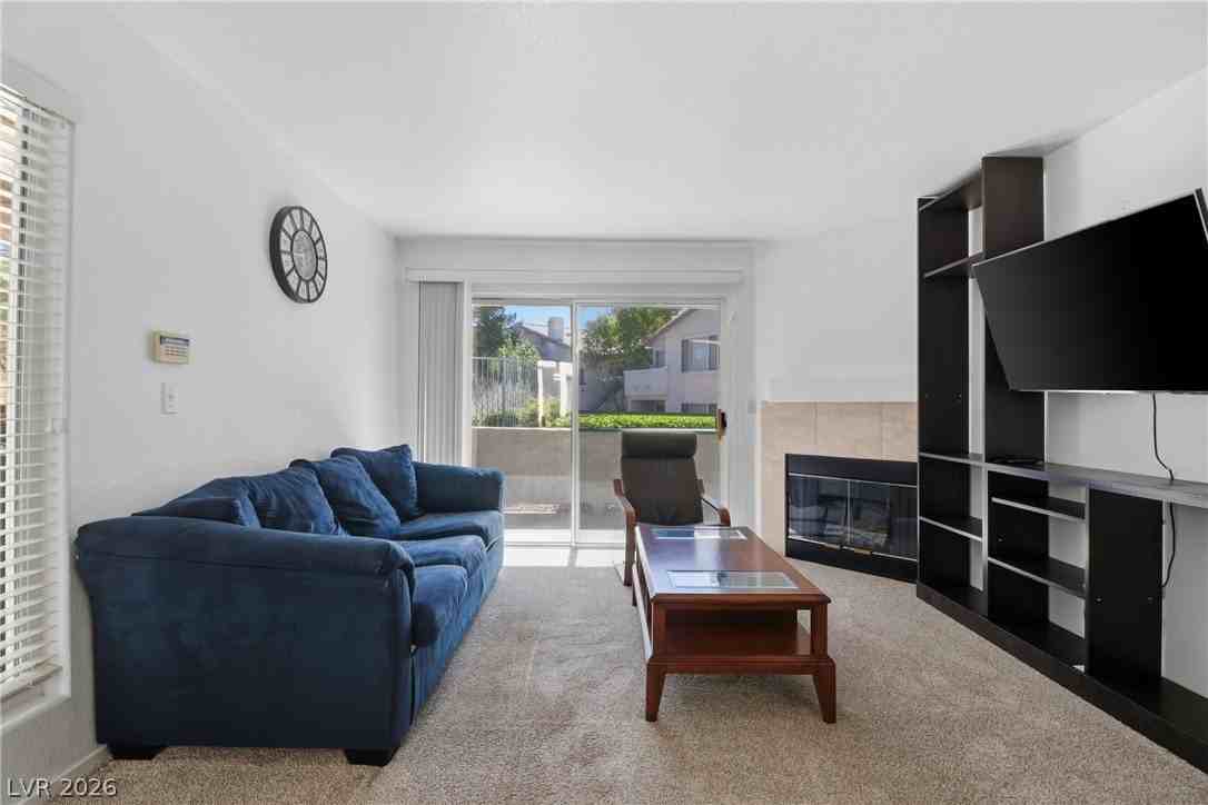 3074 Tarpon Dr #103 - Photo 4 of 25