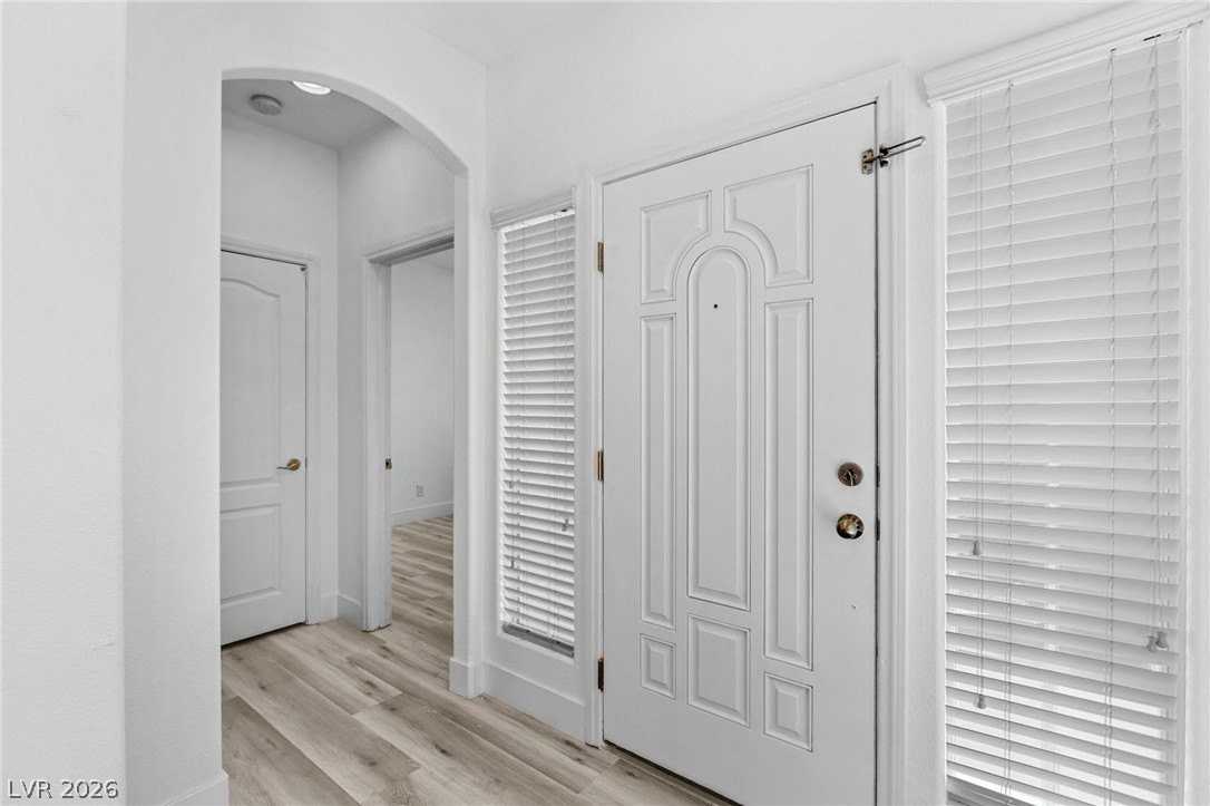 5568 Jelsma Ave - Photo 6 of 32