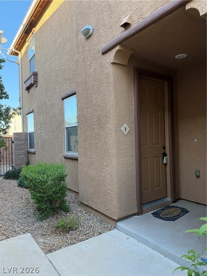 1358 Grass Creek Ave #1