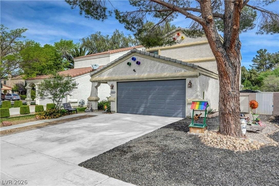 6644 Pepperidge Way - Photo 5 of 42