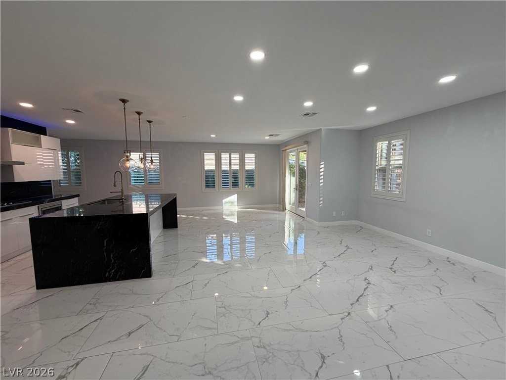 5501 Alden Bend Dr - Photo 7 of 33