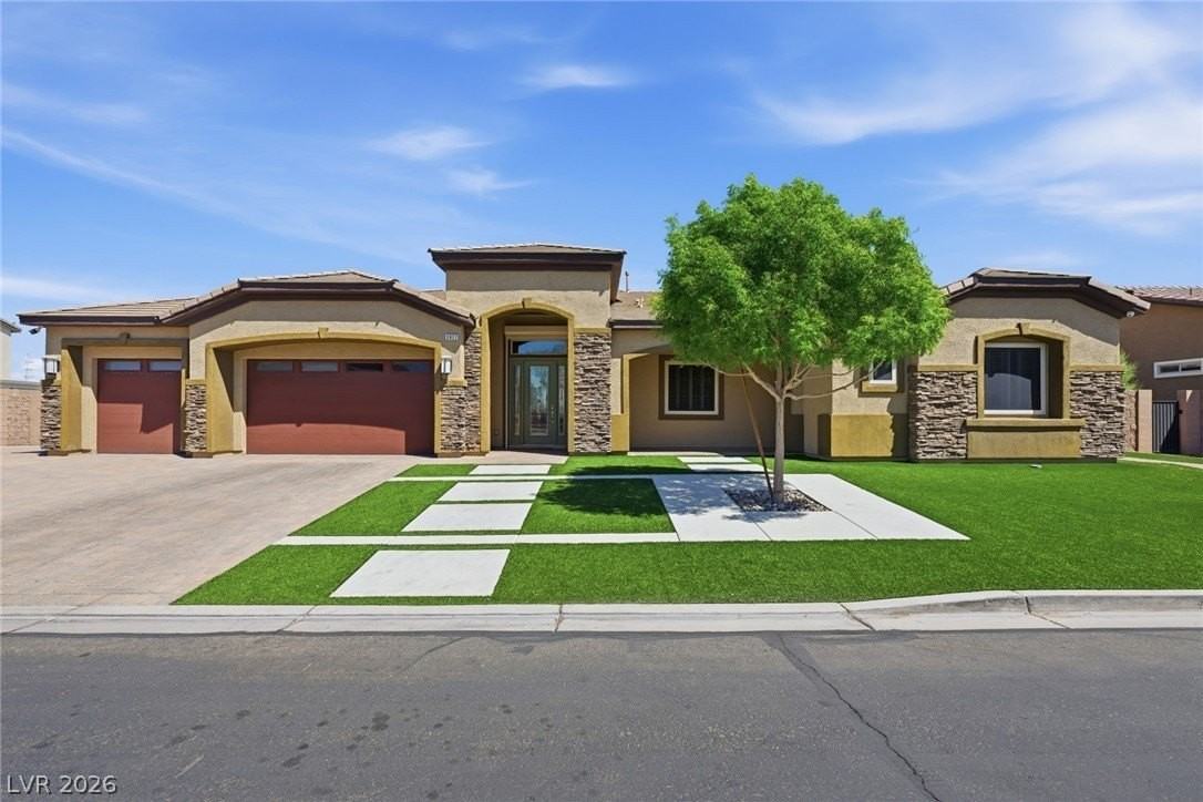 3922 Jacob Lake Cir - Photo 2 of 50