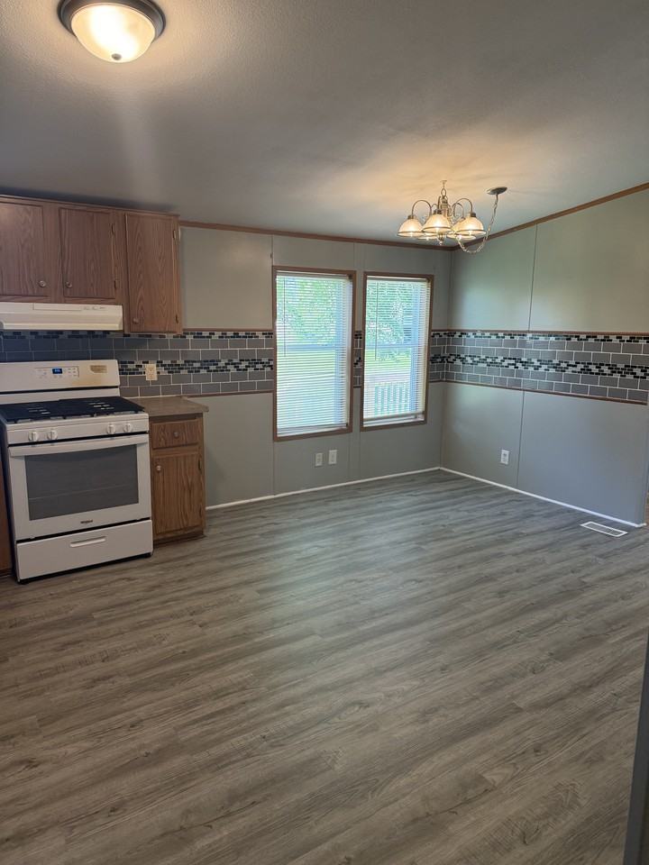3512 Union St #1 - Photo 5 of 26