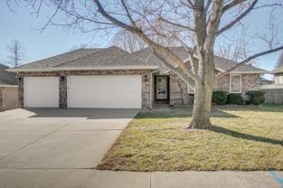 3891 S Hillsdale Ave - Photo 1 of 1