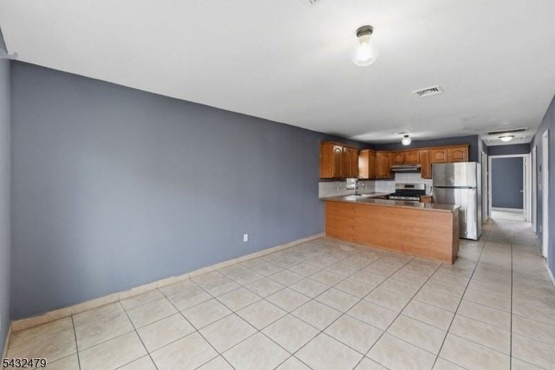 363 Summer St #2 - Photo 3 of 14