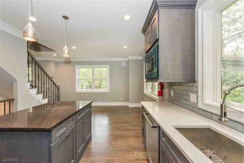 123 South St Unit B #1 - Photo 7 of 24
