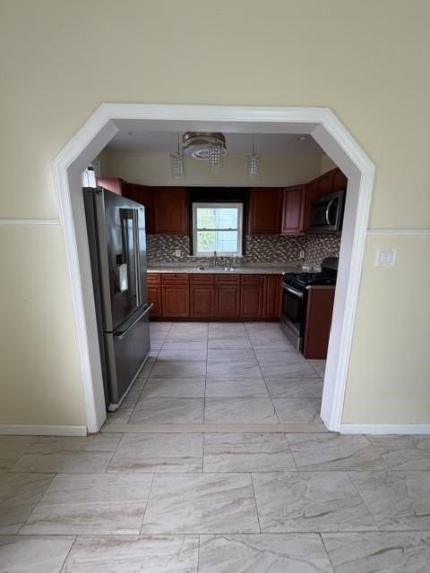 24 Cator Ave - Photo 6 of 13