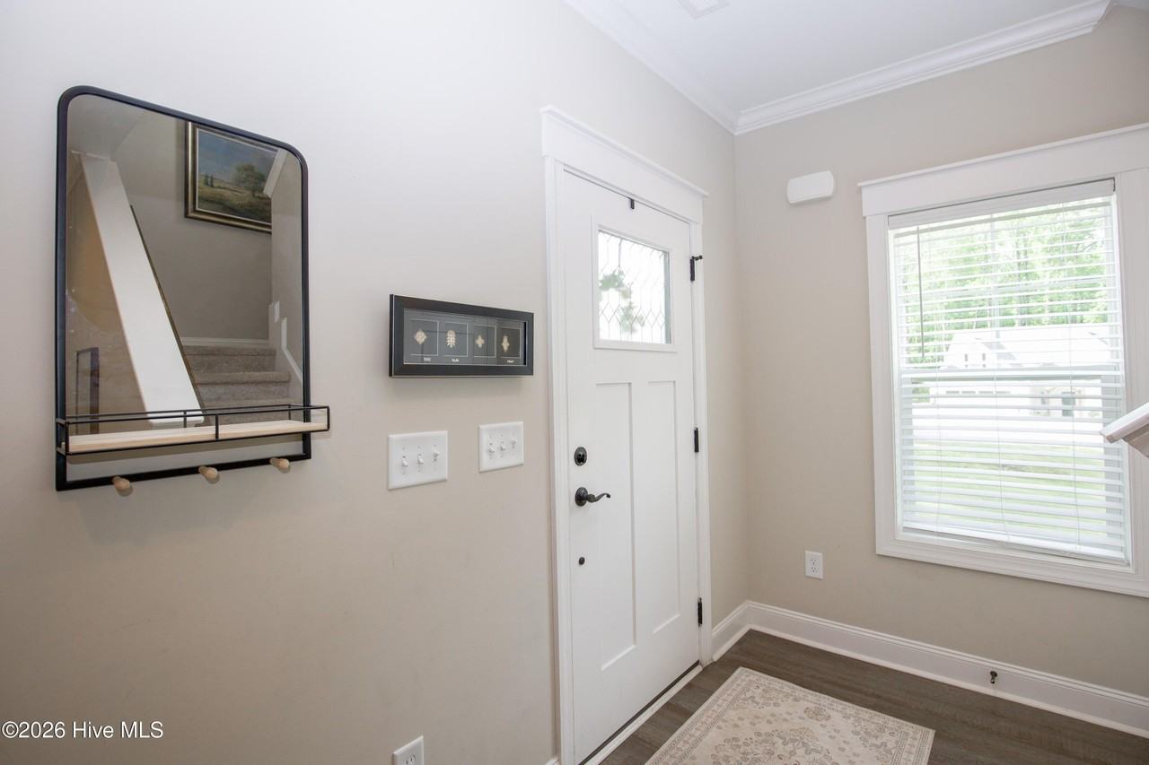 595 El Ives Dr - Photo 6 of 50
