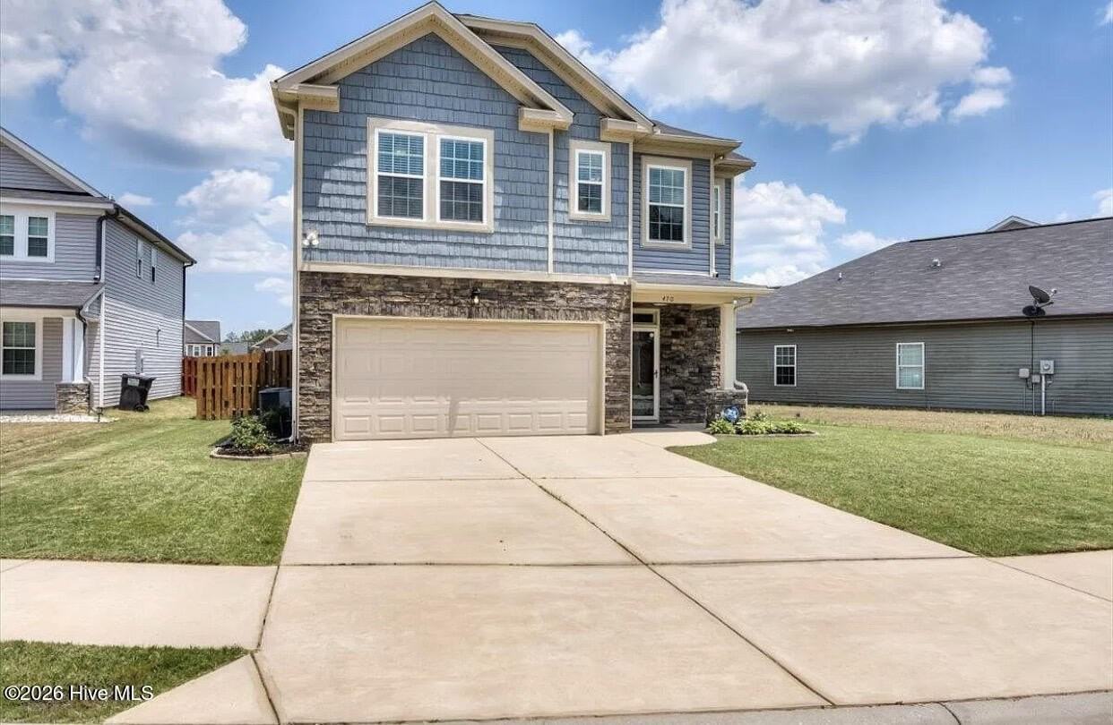 470 Brantley Cove Cir - Photo 2 of 20