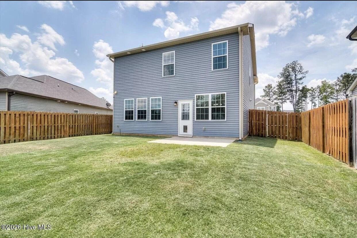 470 Brantley Cove Cir - Photo 3 of 20
