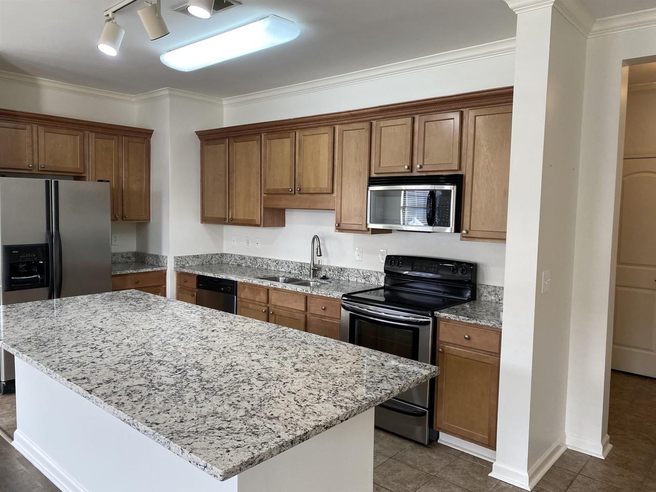730 Litty Ct #101 - Photo 5 of 22