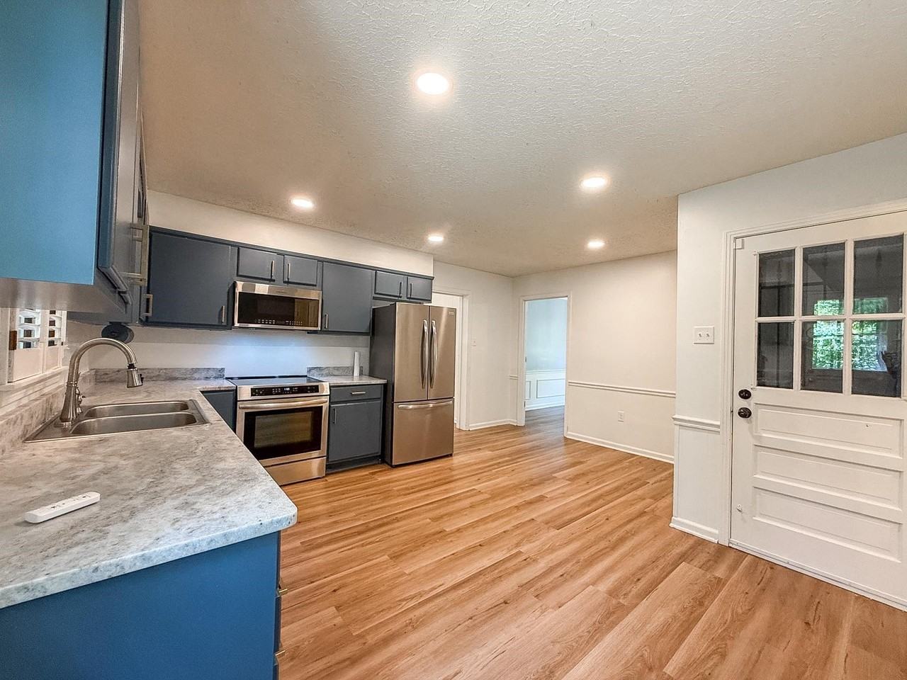 1695 Old Mill Rd - Photo 4 of 19