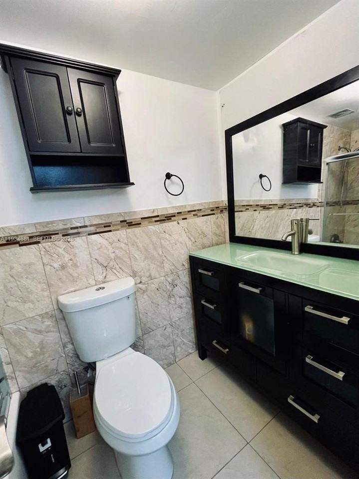 1750 Ne 115th St #608 - Photo 7 of 14