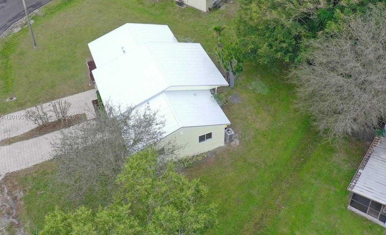 4667 Se Salvatori Rd #4667 - Photo 3 of 29