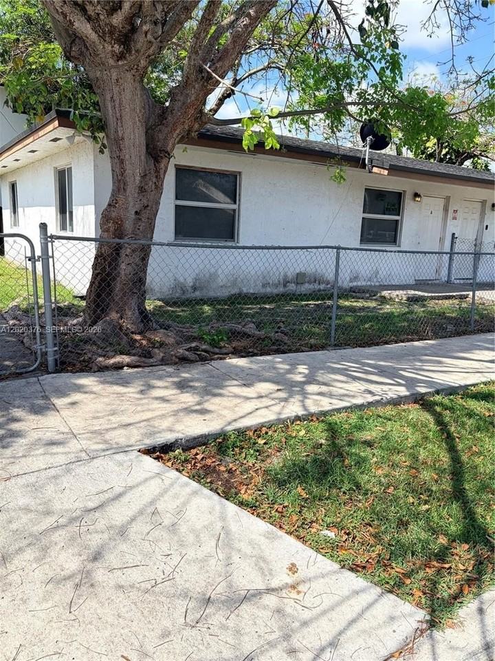 1329 Nw 6th Ave #A - Photo 2 of 13