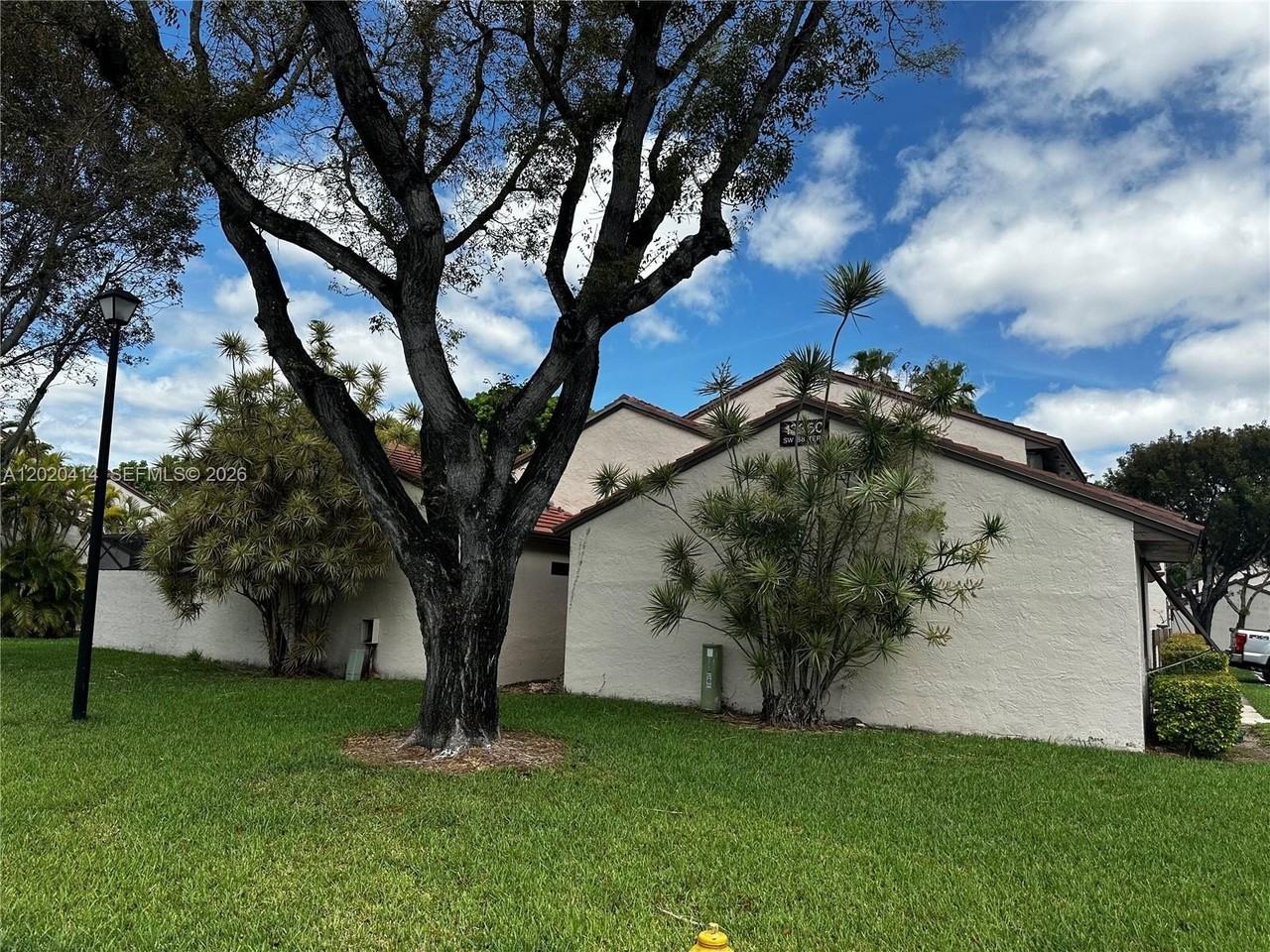 13350 Sw 88th Ter #F - Photo 4 of 24