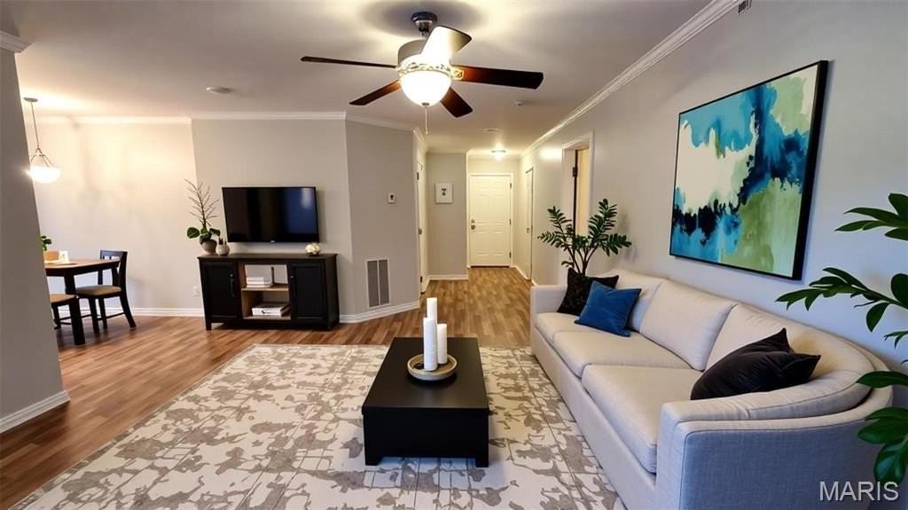 440 Benton Dr #H - Photo 5 of 33