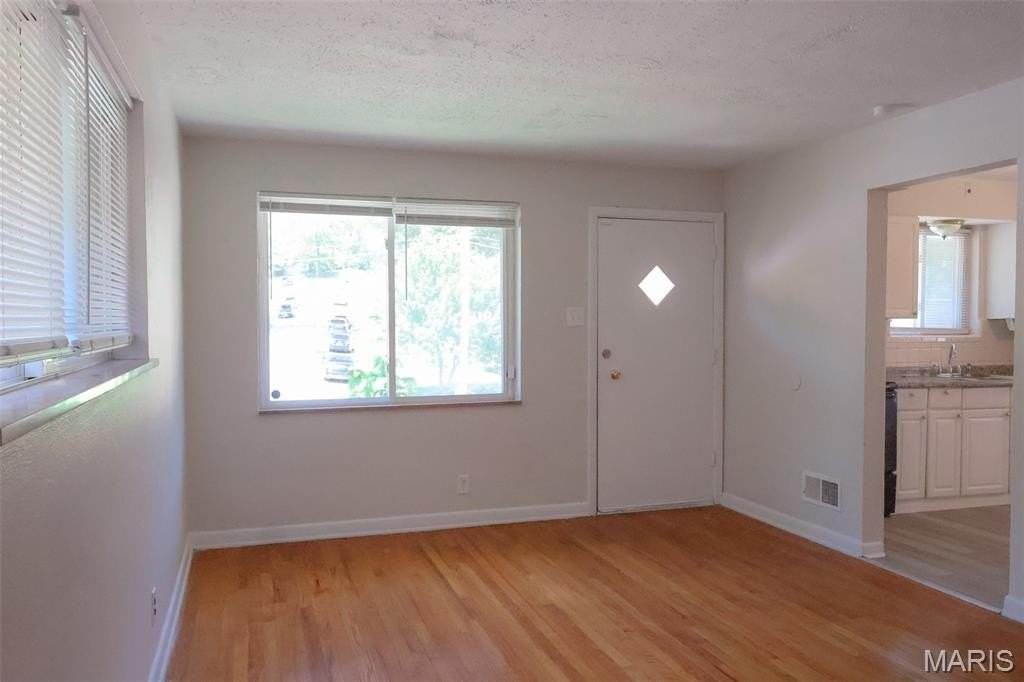 4300 Begg Blvd - Photo 3 of 19