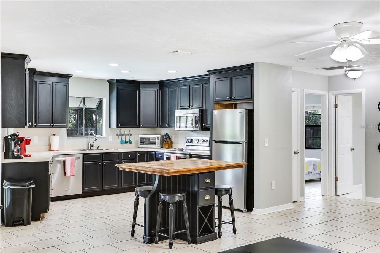 1826 Sw 80th Dr - Photo 6 of 22