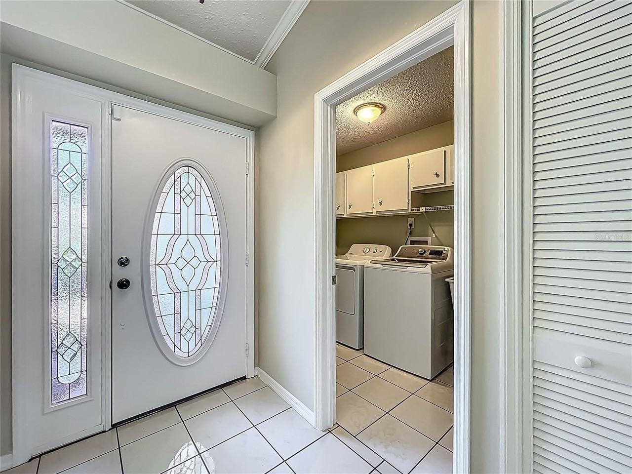 1843 Shadyhill Ter - Photo 7 of 50