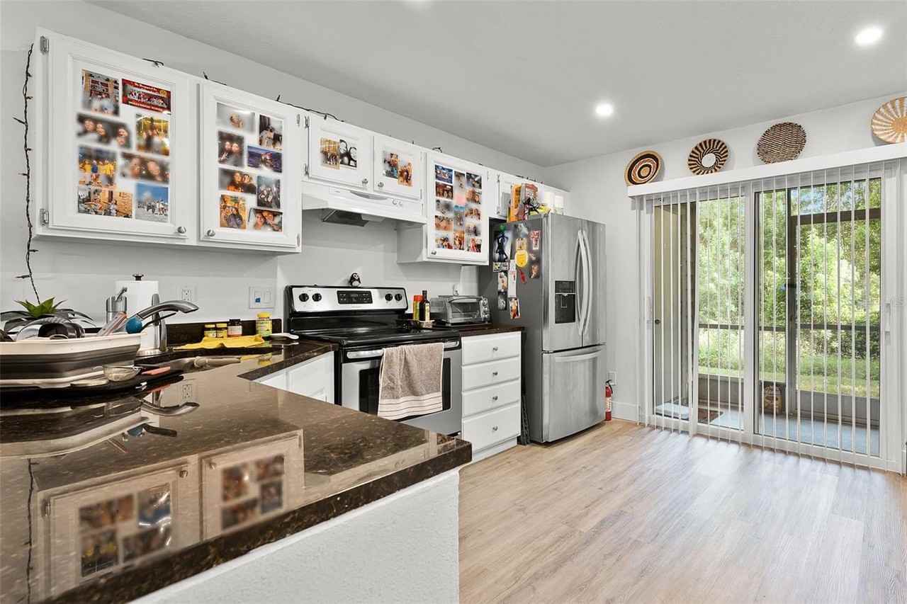 109 Reserve Cir #105 - Photo 6 of 16