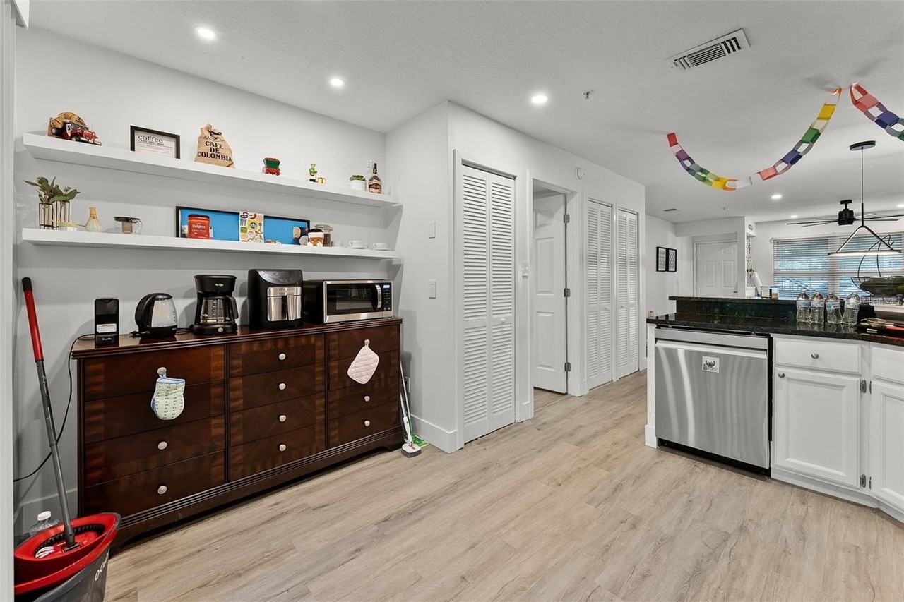 109 Reserve Cir #105 - Photo 7 of 16