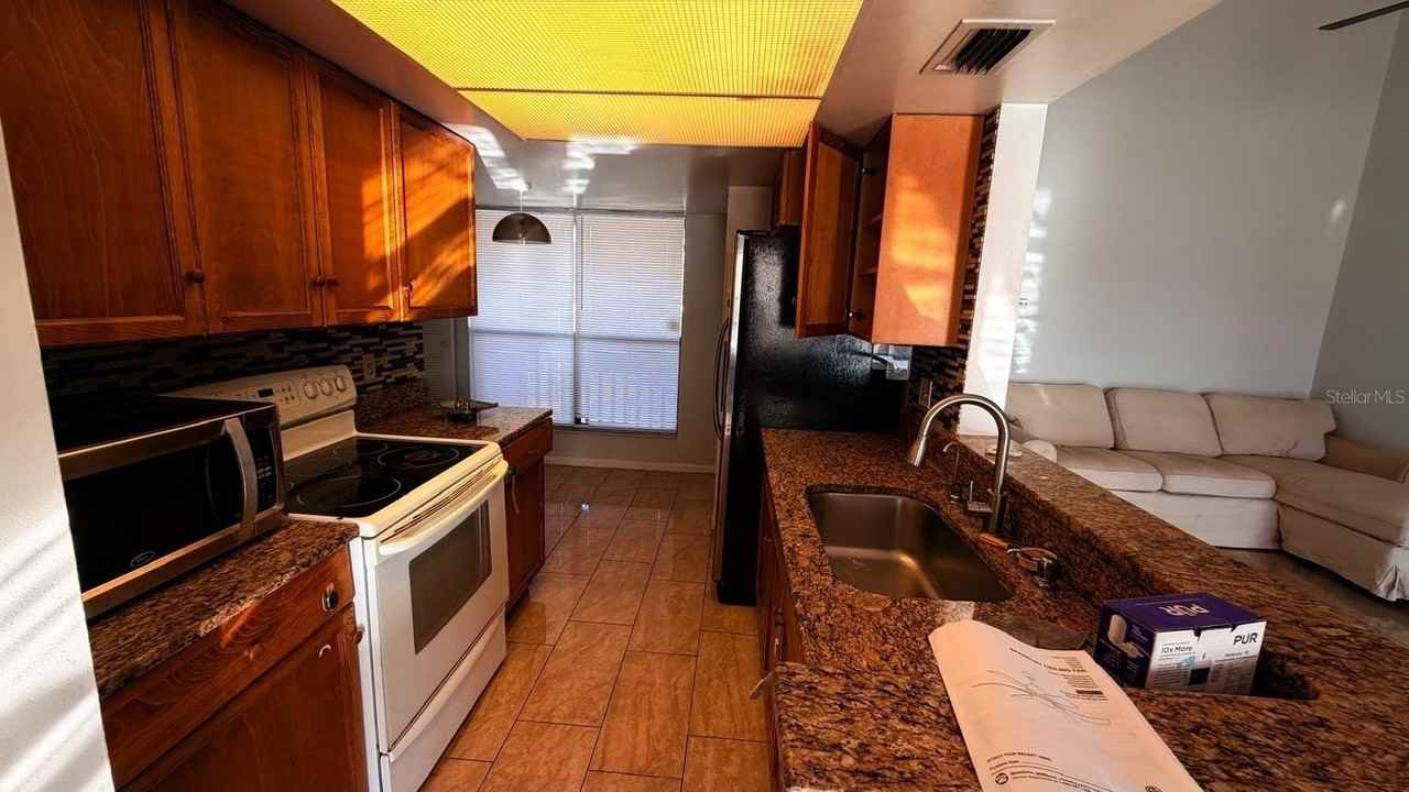 1428 Skybolt Ct #26 - Photo 4 of 15