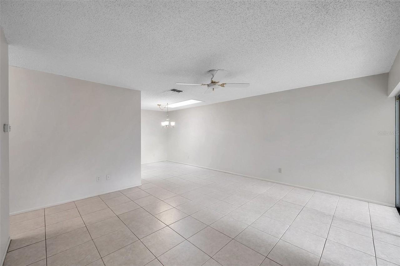 2291 Shelly Dr #D - Photo 5 of 41