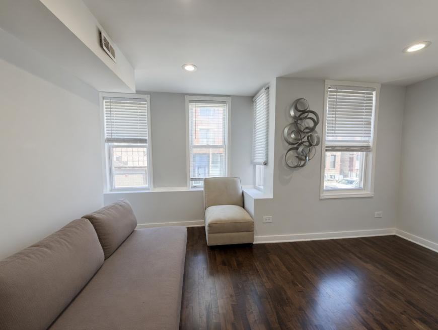 1849 W Augusta Blvd - Photo 3 of 9