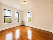 2507 Cruger Ave - Photo 1 of 1