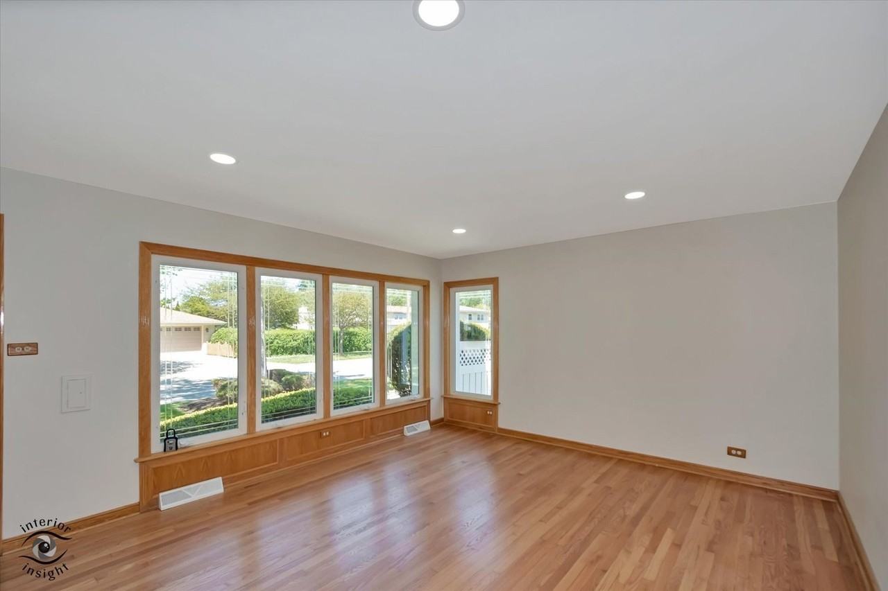 1005 E Park St - Photo 5 of 30