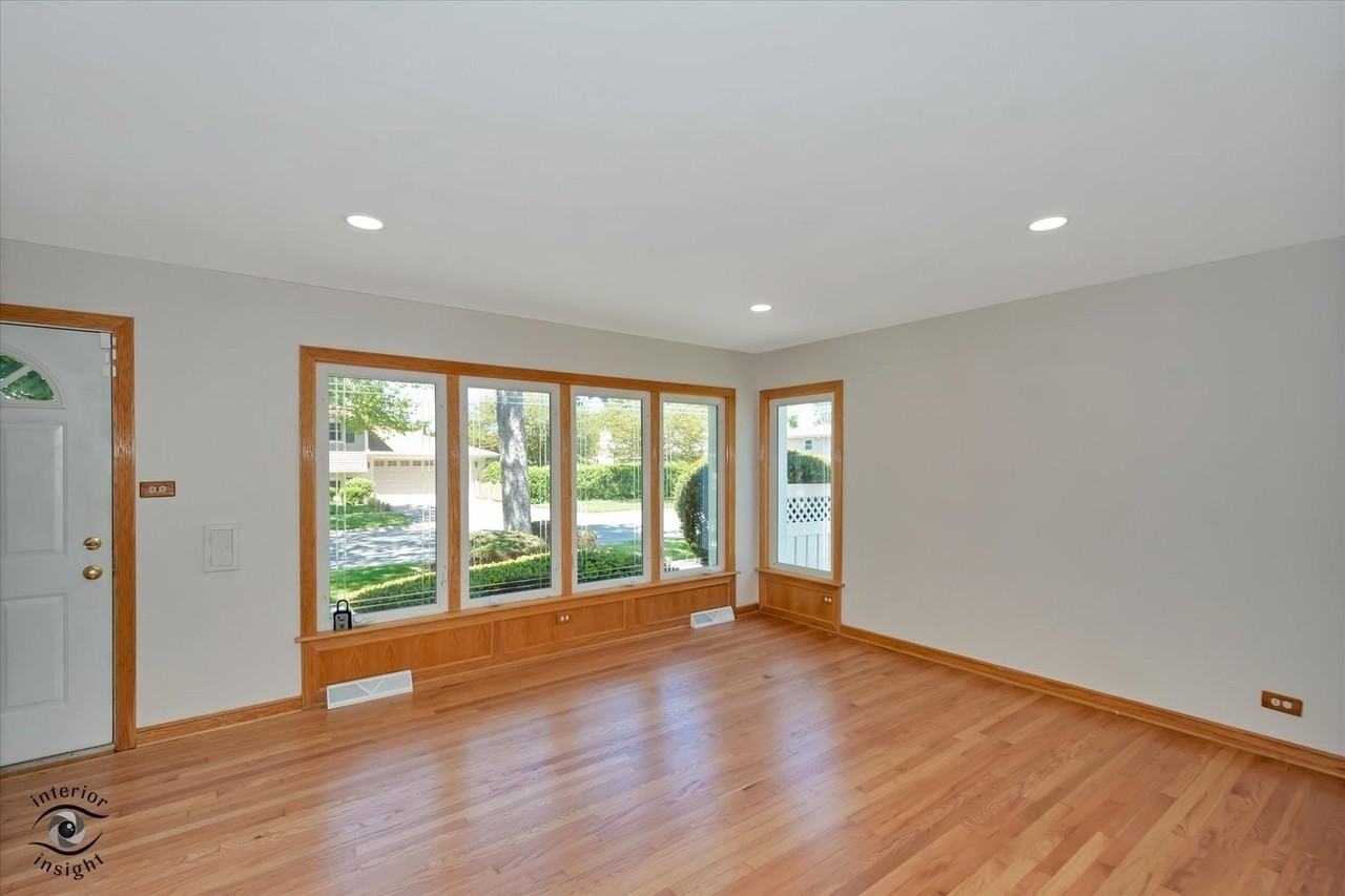 1005 E Park St - Photo 6 of 30