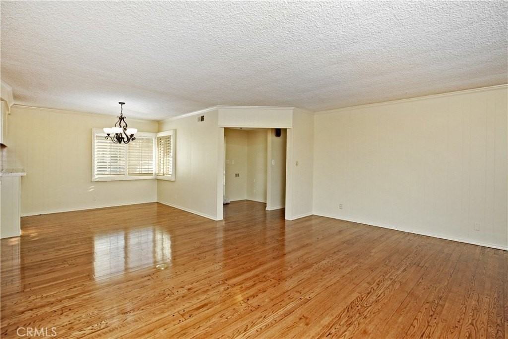 7459 Corey St - Photo 4 of 30