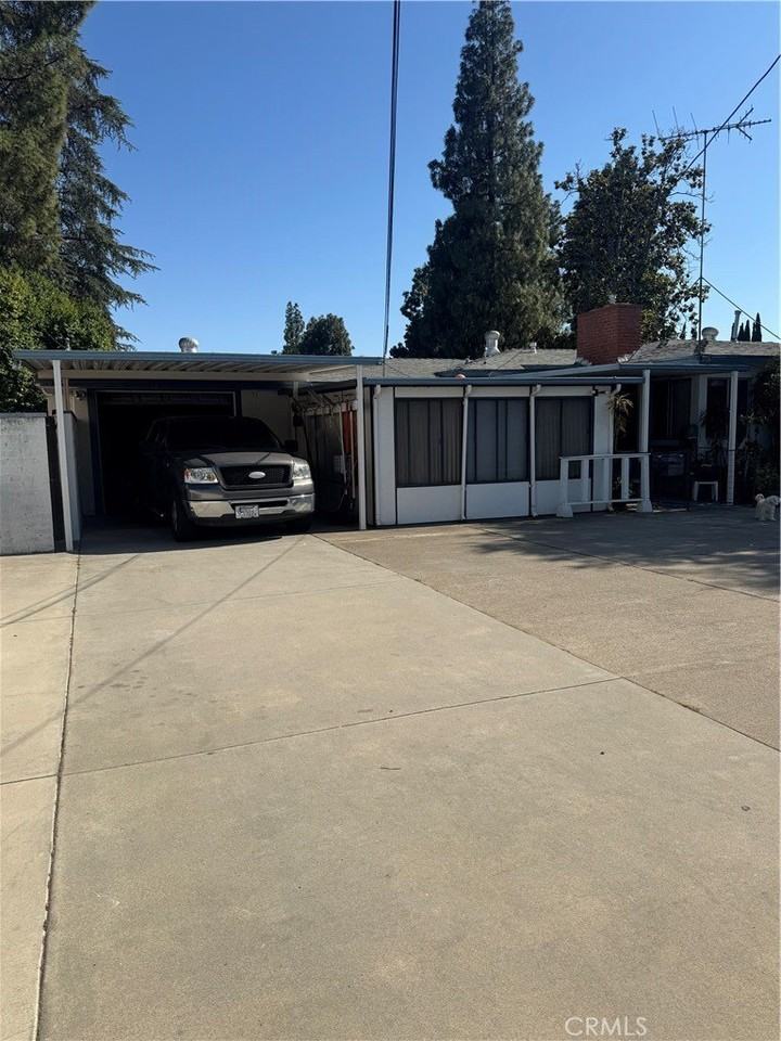 2011 E Orange Grove Ave - Photo 4 of 25