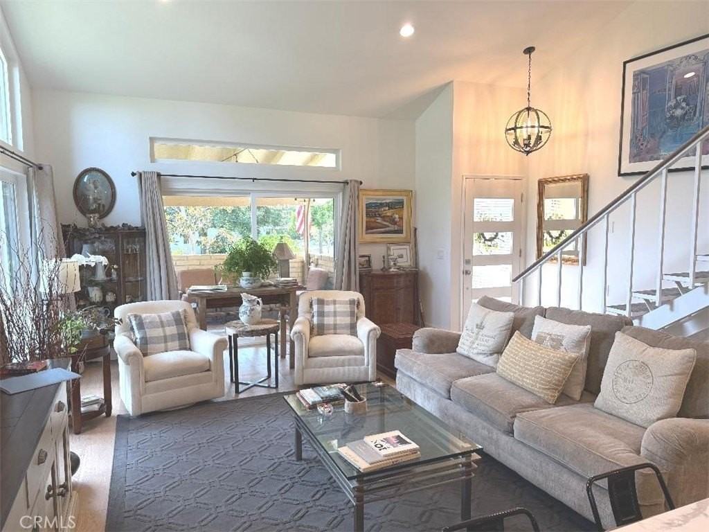 797 Via Los Altos #B - Photo 4 of 16