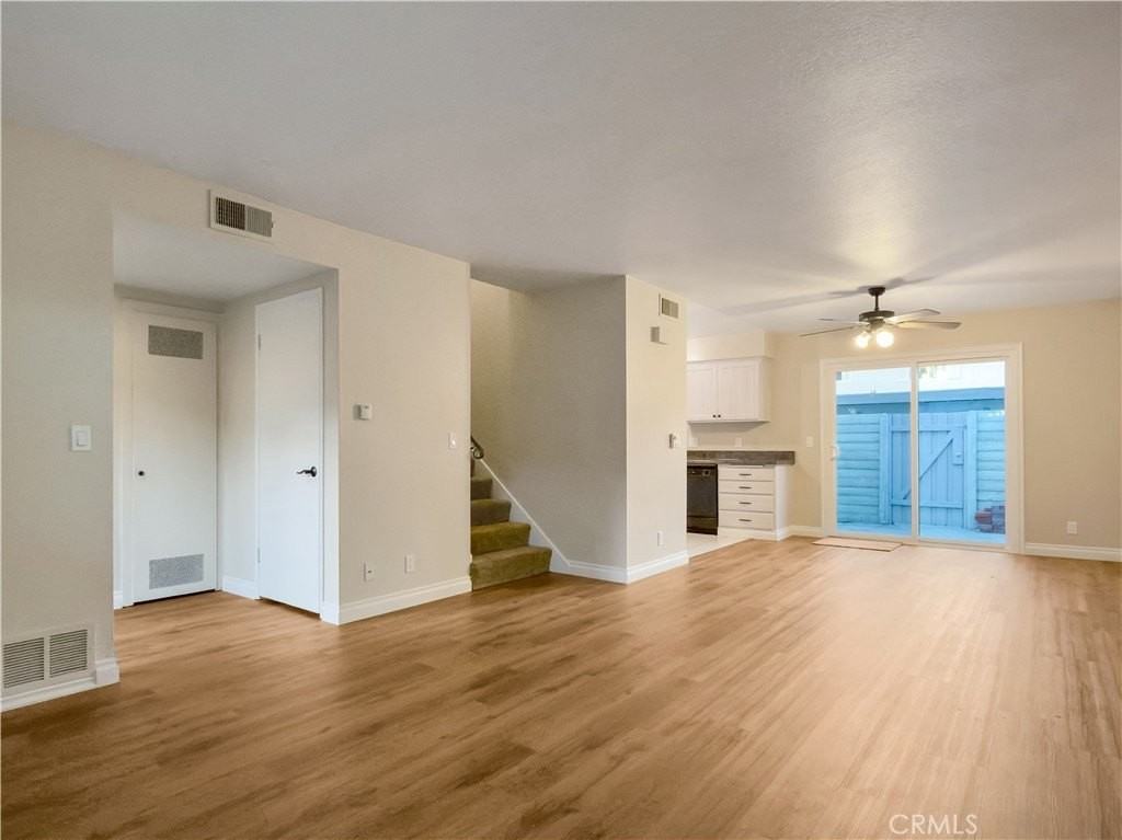 19901 Sheffield Ln - Photo 4 of 16