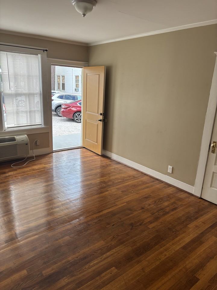 157 E State St #157-1 - Photo 2 of 7