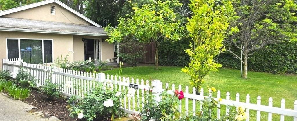 12740 Landale St - Photo 2 of 11