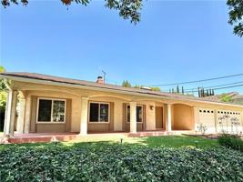 featured image of 2414 Sarandi Grande Dr