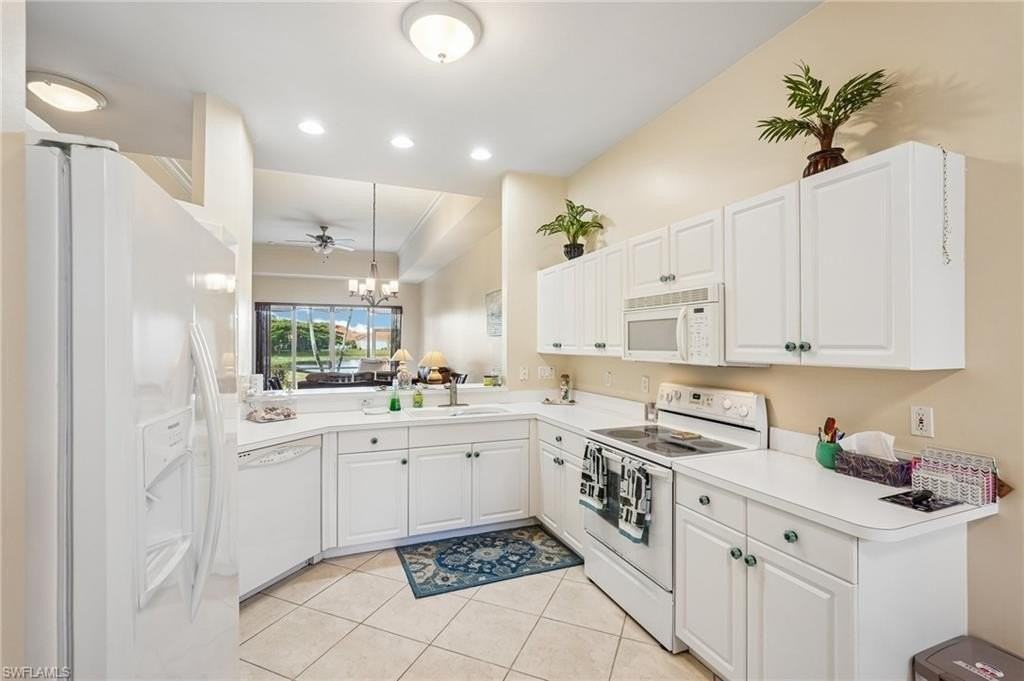 7895 Sanctuary Cir #117-1 - Photo 4 of 45